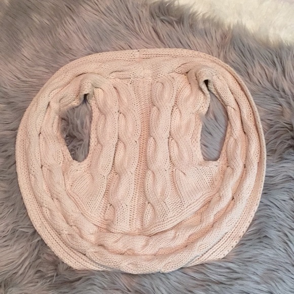 Old navy cream crochet shrug - Picture 5 of 5